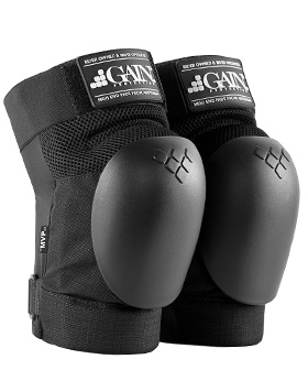 GAIN THE MVP Knee Pads w. black caps GAIN THE MVP Knee Pads w. black caps